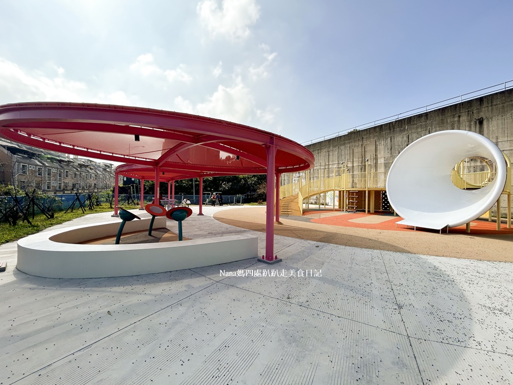 《新竹竹東旅遊》樹杞林特色公園後山落羽松.小而美隱藏版秘境(臨近竹東鎮立幼兒園) - 第1張圖 《新竹竹東旅遊》樹杞林特色公園後山落羽松.小而美隱藏版秘境(臨近竹東鎮立幼兒園)